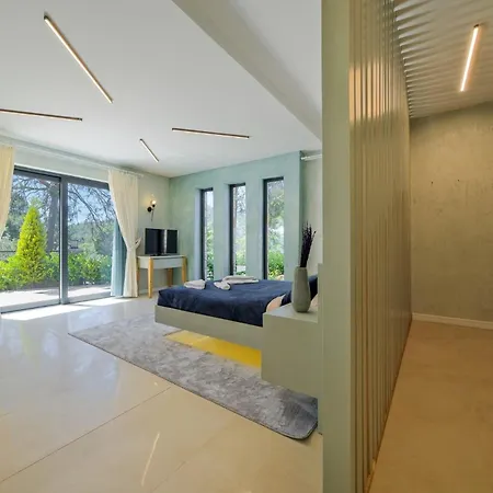 Sharapova Villa *
